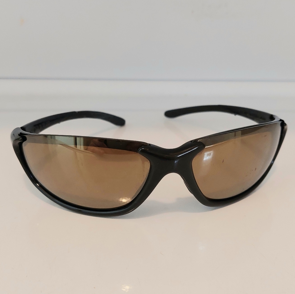 Smith "Threshold " sunglasses with 6 additional replacement lenses